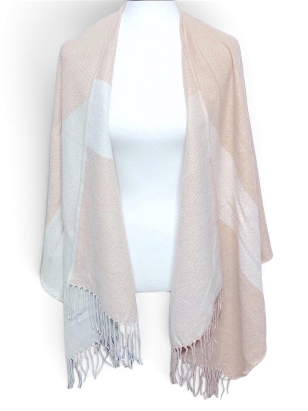 Soia & Kyo Scarf Cardigan Wrap Mirel Woven Fringe Blanket Cream /White Scarfigan